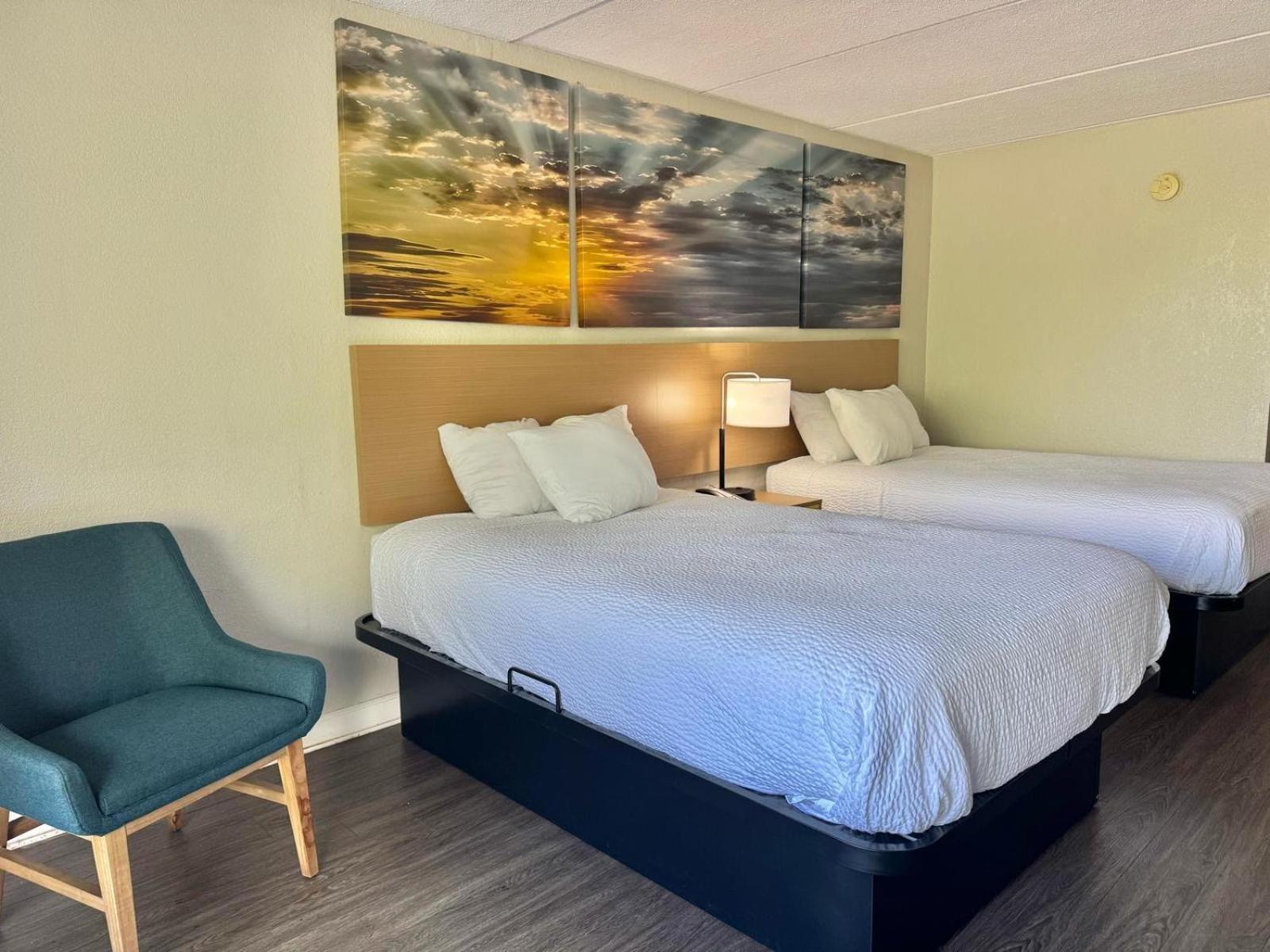 Days Inn By Wyndham Seneca-Clemson מראה חיצוני תמונה